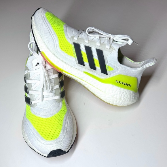 Adidas Men’s Ultraboost 21 Athletic Running Shoes - White and Neon Yellow Size-7 - Picture 1 of 10